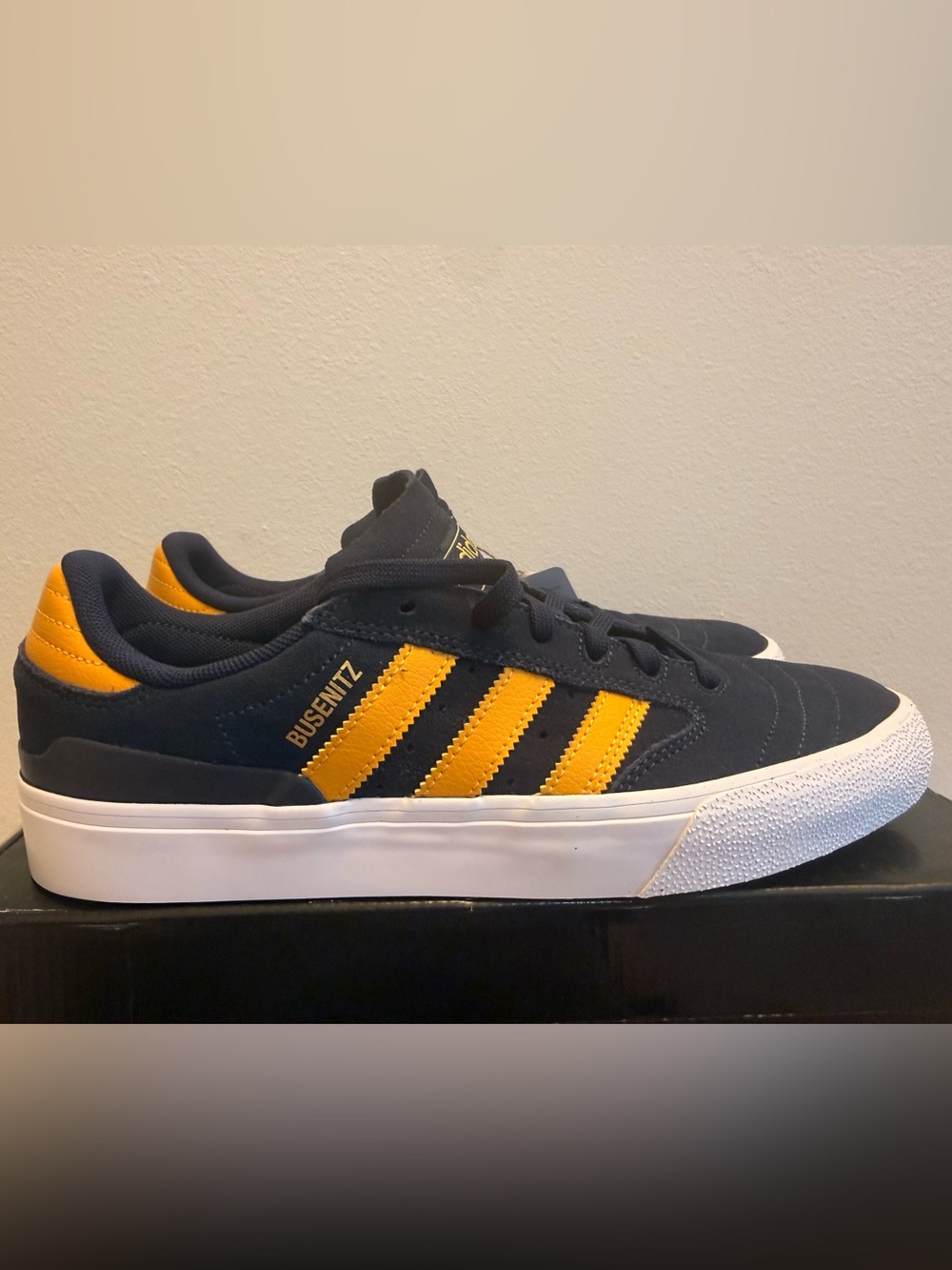 adidas Busenitz Vulc II Skateboarding Navy/Yellow Sneakers Size 9